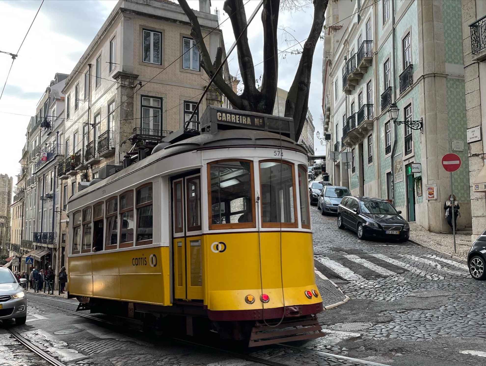 O elétrico é um meio de transporte em Lisboa